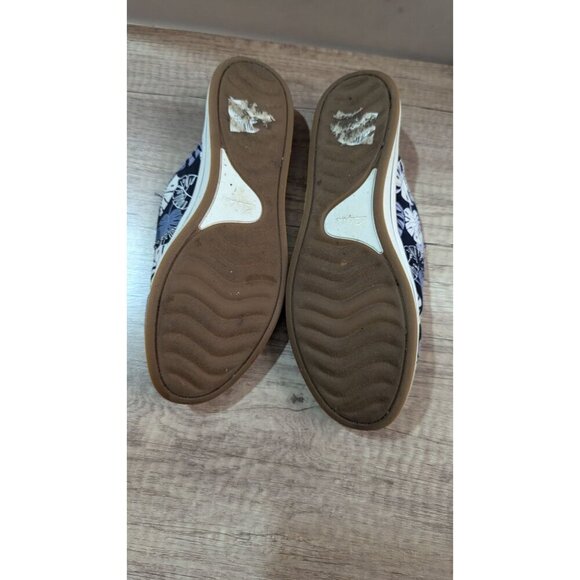 Clarks Cloudsteppers Womens Floral Slip-On Shoes Size 9 - Picture 7 of 9
